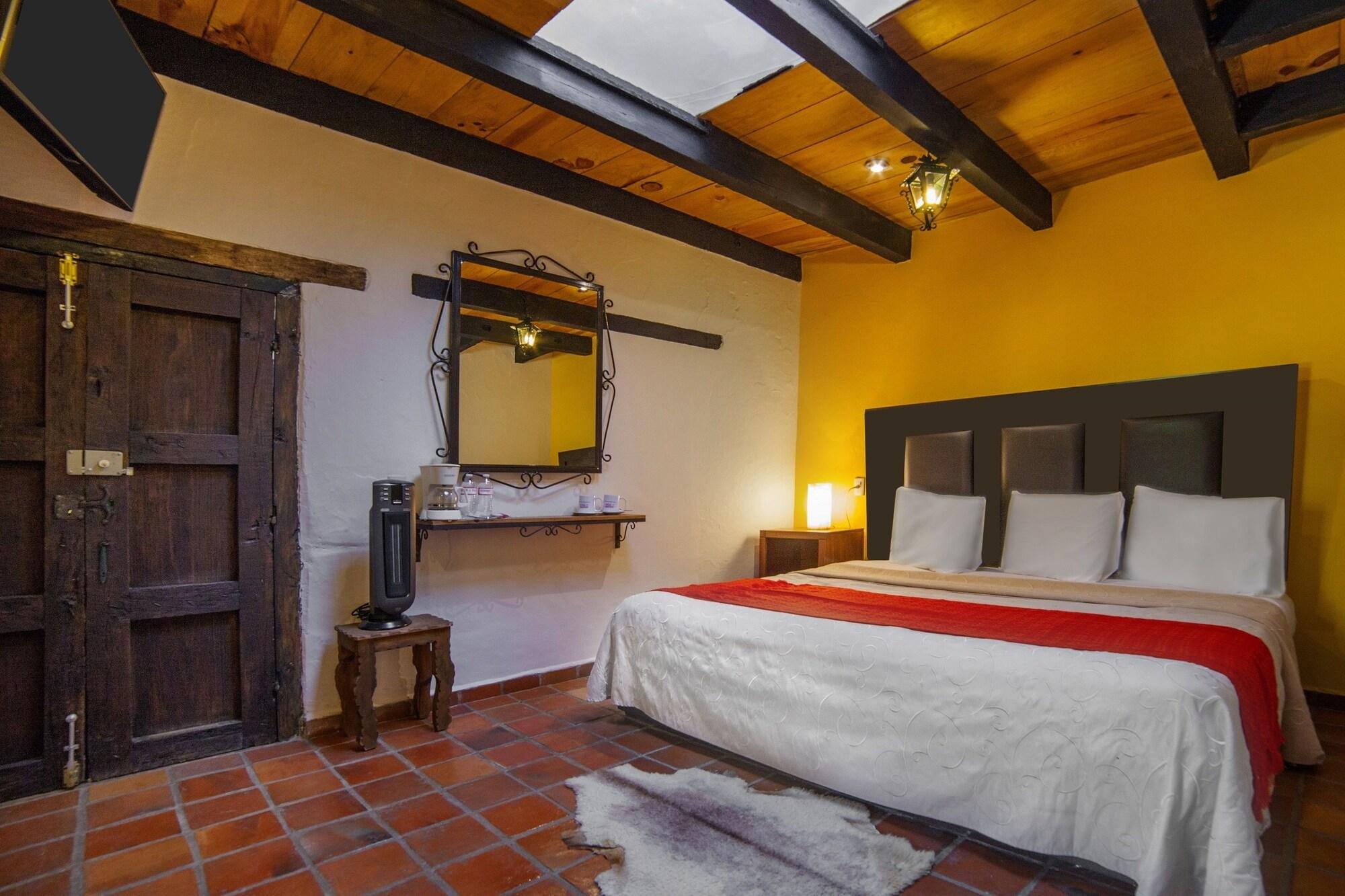 Hotel Adobe Y Teja San Cristóbal de Las Casas 외부 사진