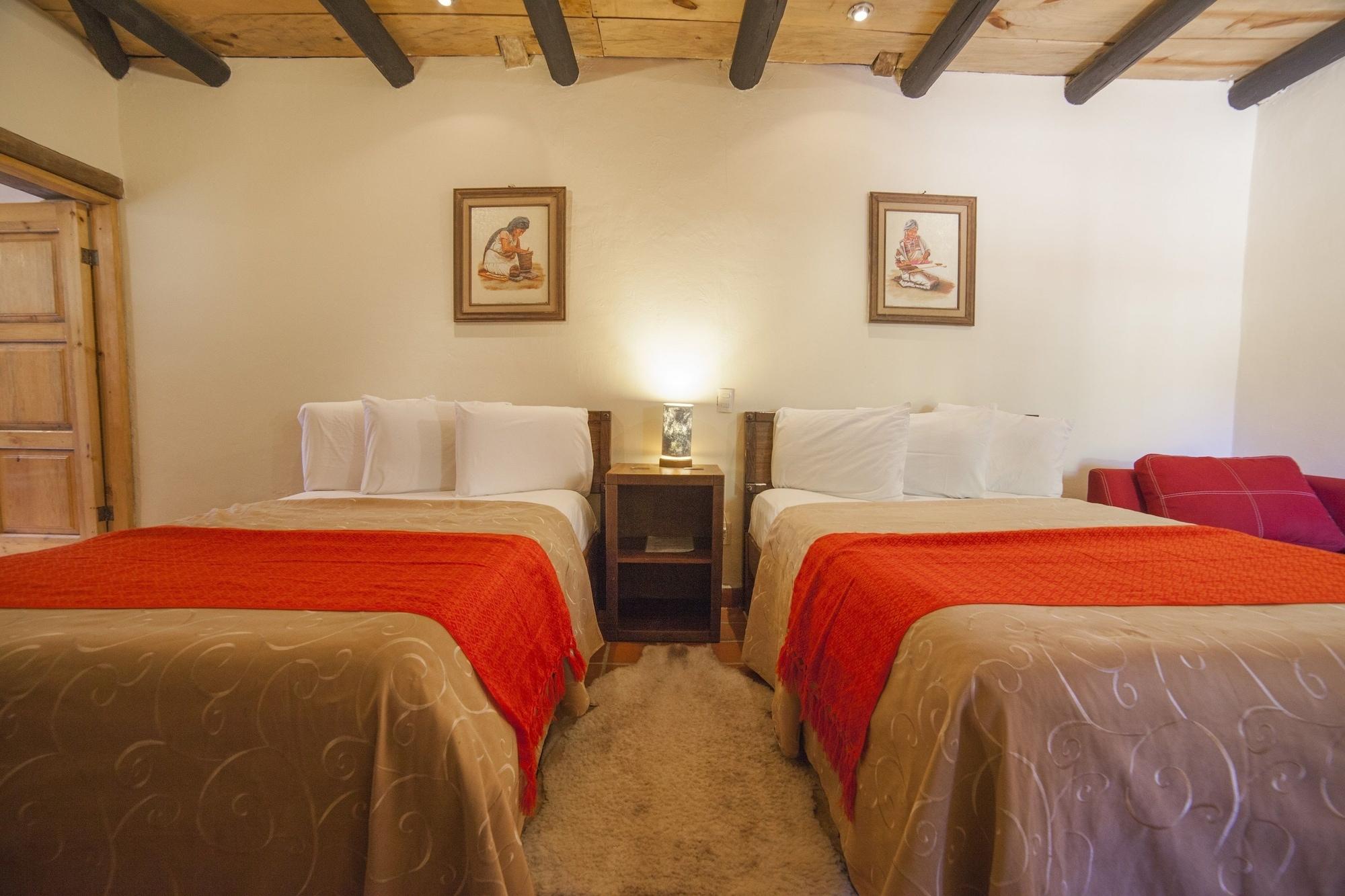Hotel Adobe Y Teja San Cristóbal de Las Casas 외부 사진