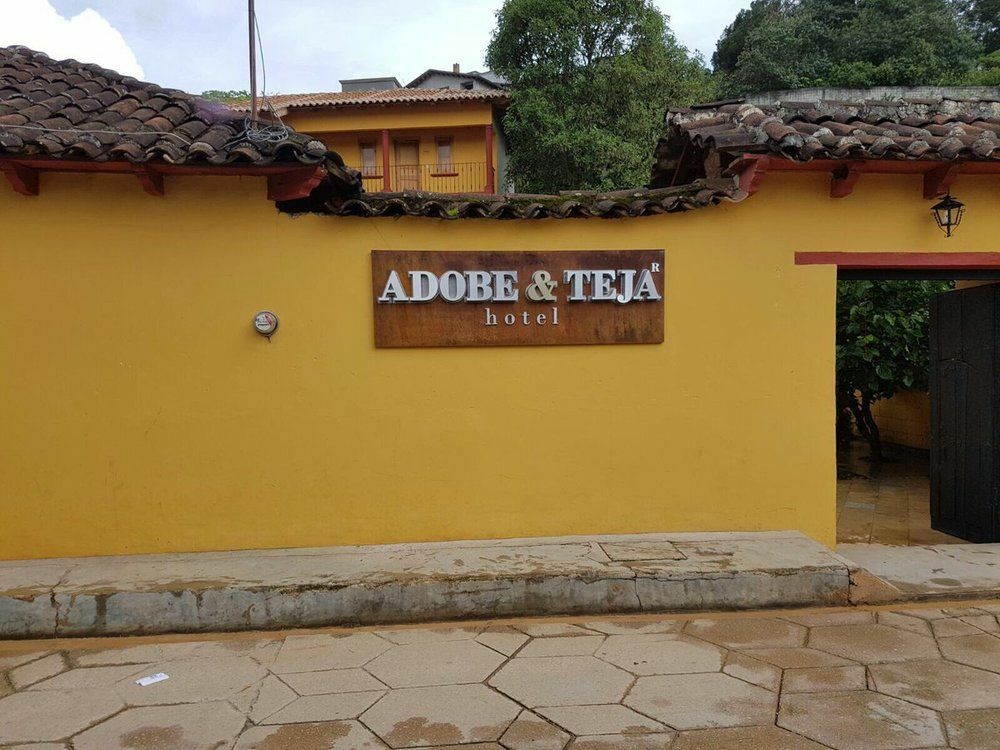 Hotel Adobe Y Teja San Cristóbal de Las Casas 외부 사진